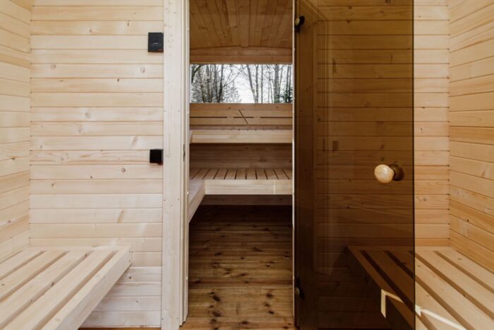 3.5M CUBE sauna with pre-sauna