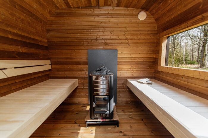 3.5M CUBE sauna with pre-sauna