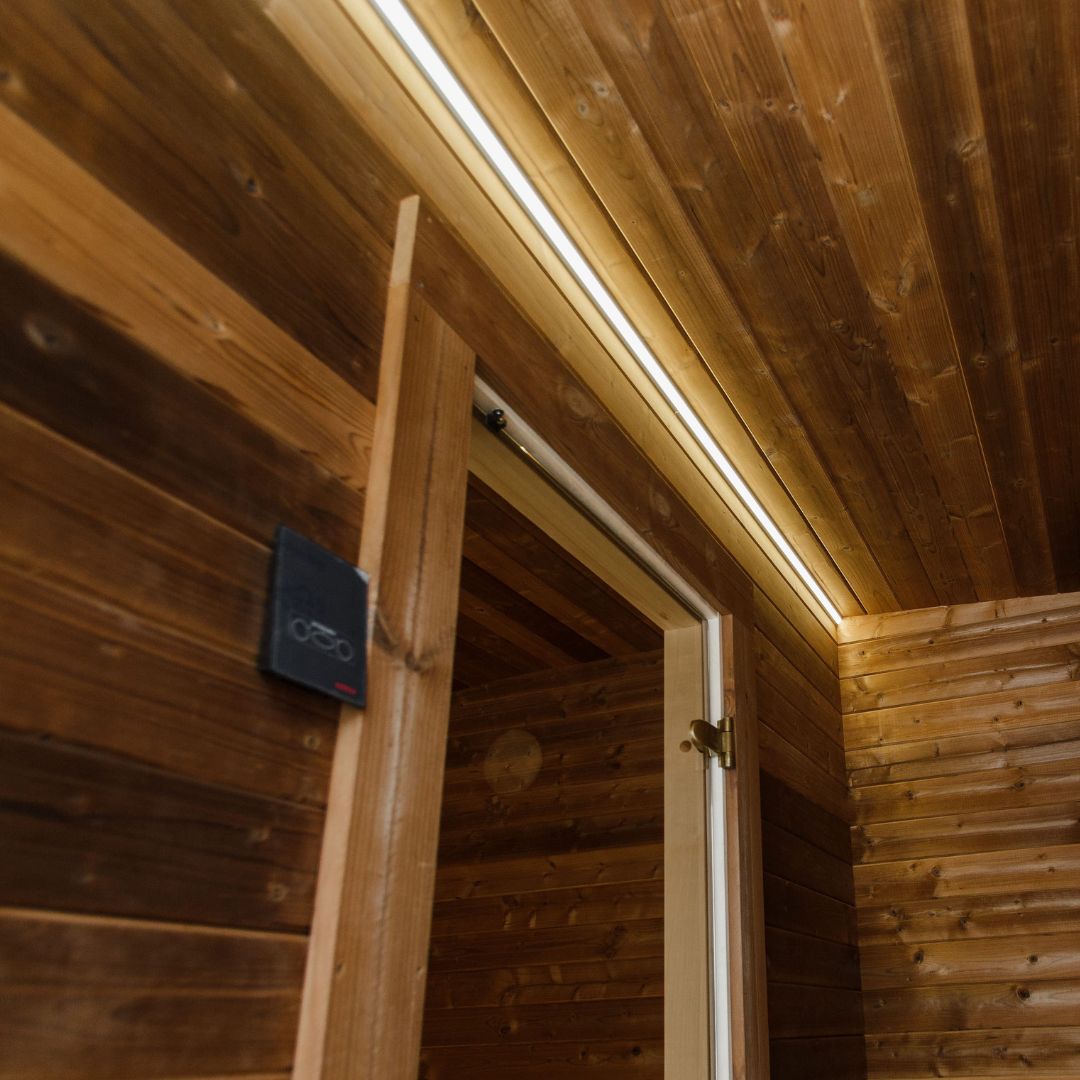 LED lighting in the pre-sauna