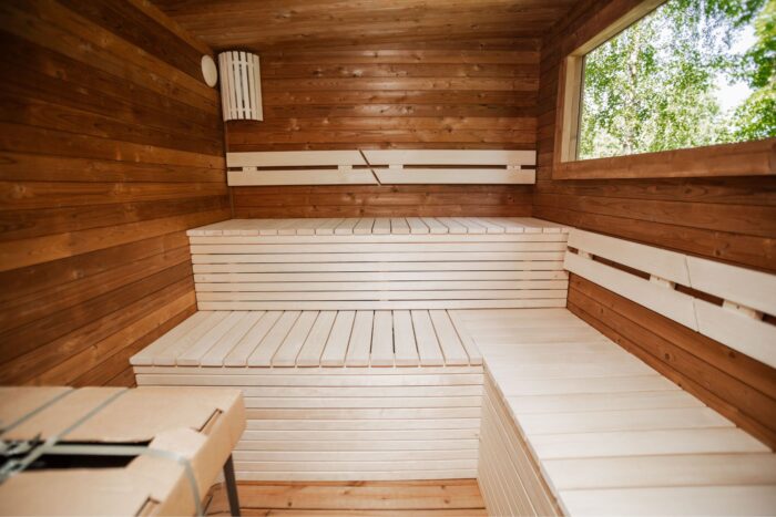 Square 400x240cm sauna with pre-sauna