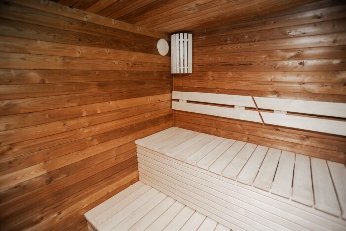 Square 400x240cm sauna with pre-sauna