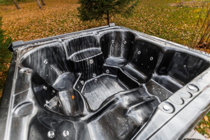 Acrylic square hot tub (integrated heater) 245×245