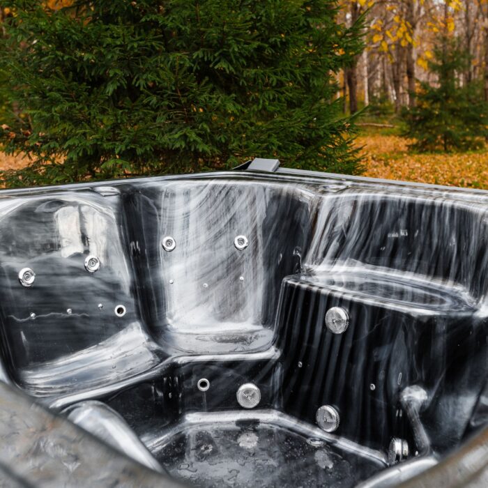 Acrylic square hot tub (integrated heater) 245×245