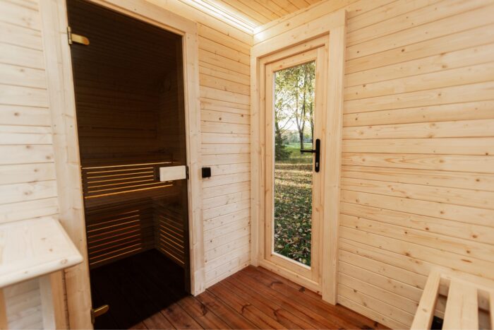 LUX REVERSE sauna with pre-sauna 245×400