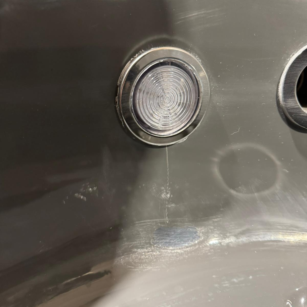 Acrylic round hot tub (external heater) (7)