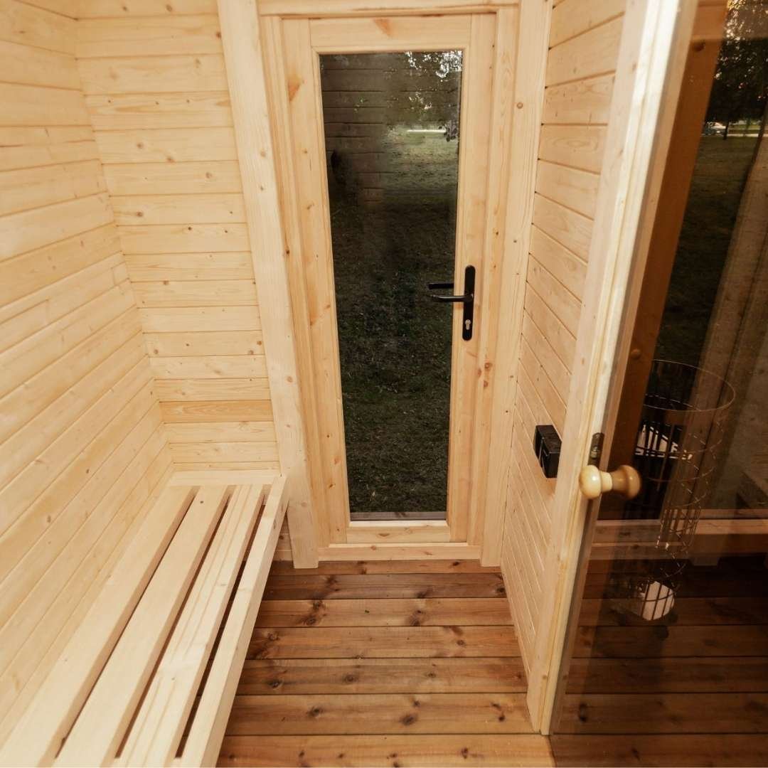 LUX sauna with pre-sauna 245×340 (13)