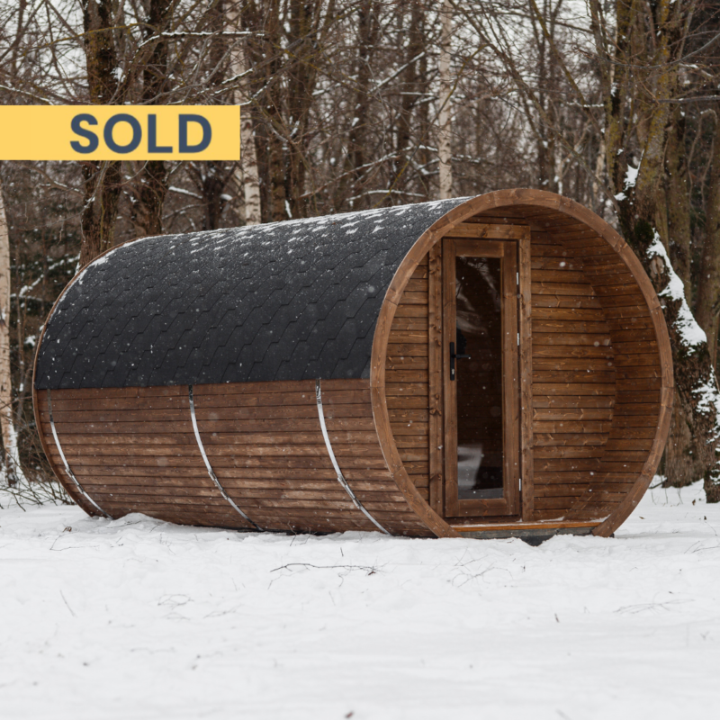 4.5M Round sauna with pre-sauna and terrace